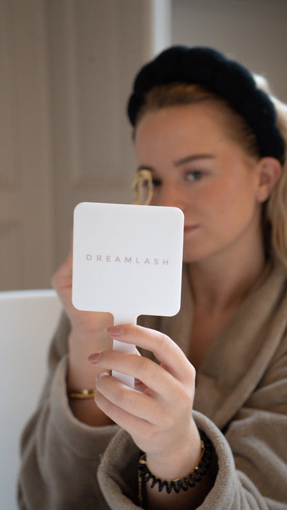 Dream Lash Mirror